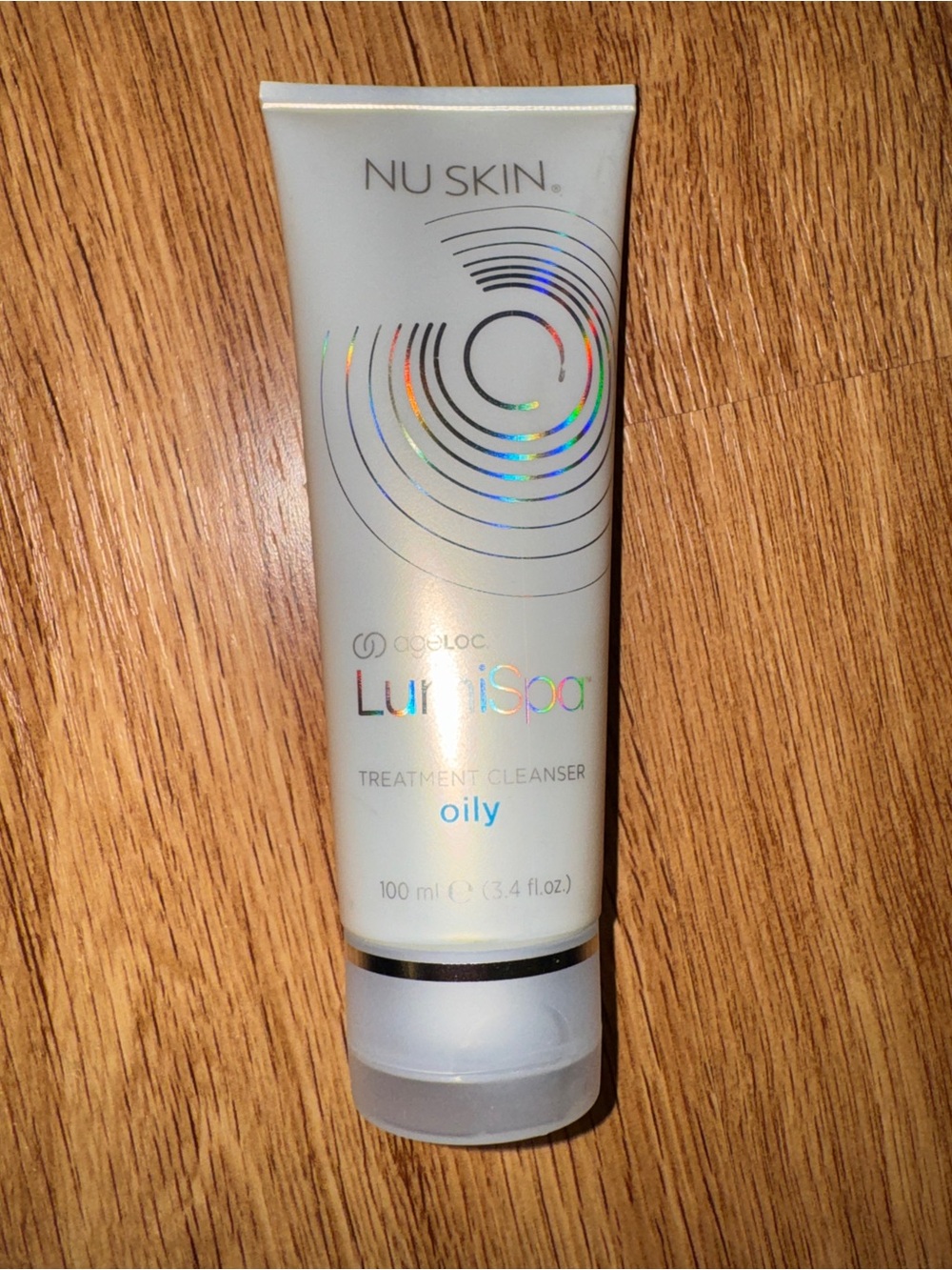 Nu Skin Lumi Spa Treatment Cleanser - Oily
